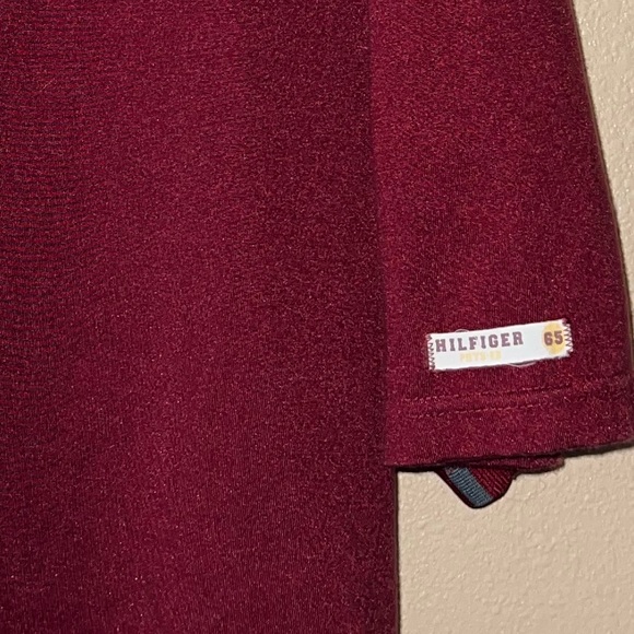 Vintage Tommy Hilfiger Tshirt Half Zipper Small Logo Hilfiger Athletics 💫 - Picture 5 of 5